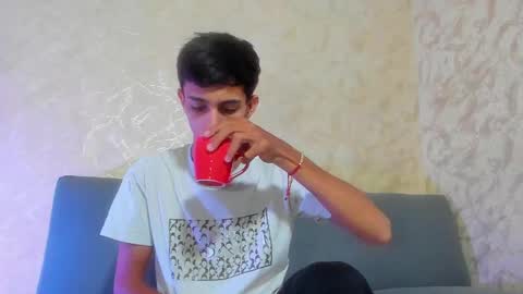 Pirulo online show from 19, 11, 2025