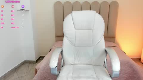 Luciana online show from 15, 2, 2025