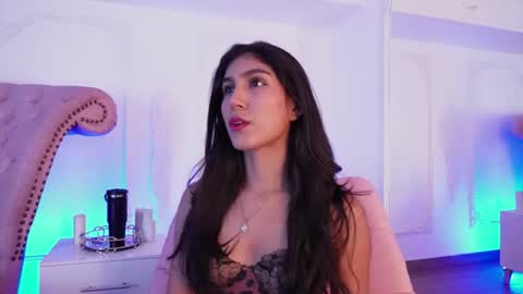 Snapshot of luciana_roa chatting on 29, 6, 2026 Luciana online show from 29, 6, 2026