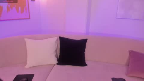 Snapshot of lucianamiller_ chatting on 9, 1, 2025 Luciana Miller online show from 9, 1, 2025