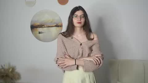 Snapshot of lucianaryll chatting on 4, 7, 2026 Alice online show from 4, 7, 2026