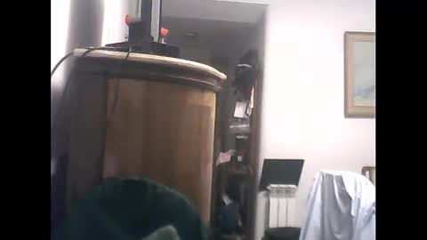 Luciano online show from 5, 1, 2026