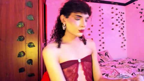 Snapshot of lucianromeo17 chatting on 22, 9, 2025 Lucy or Lucian 3 Come to my social Links3   online show from 22, 9, 2025