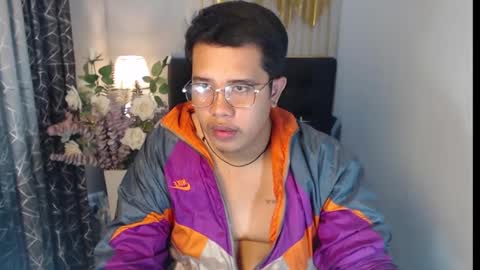 Snapshot of luciferhotcum chatting on 1, 2, 2025 Luciferhotcum online show from 1, 2, 2025