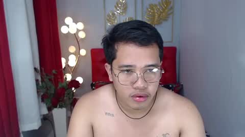 Snapshot of luciferhotcum chatting on 2, 2, 2025 Luciferhotcum online show from 2, 2, 2025