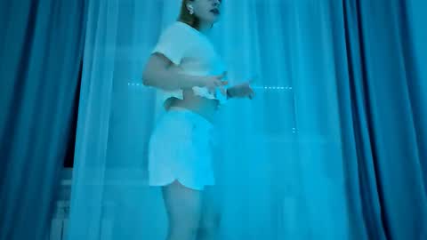 Monika online show from 6, 11, 2025