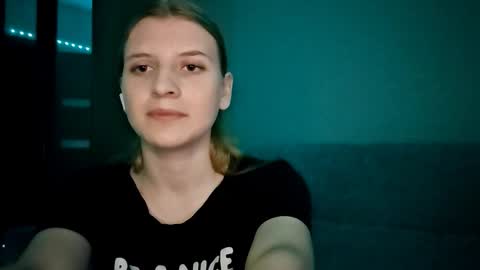 Monika online show from 23, 11, 2025