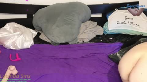 Lucinda online show from 7, 4, 2026