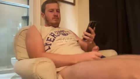 Snapshot of luckboy698 chatting on 13, 5, 2026 luckboy698 online show from 13, 5, 2026