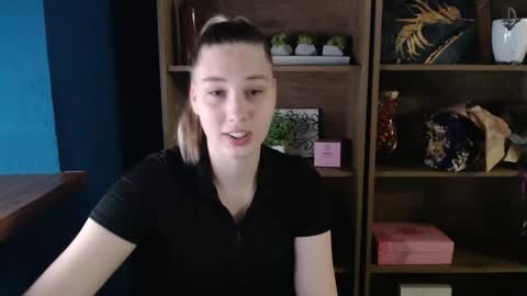 Snapshot of lucky_barbie chatting on 20, 5, 2026 Grace online show from 20, 5, 2026