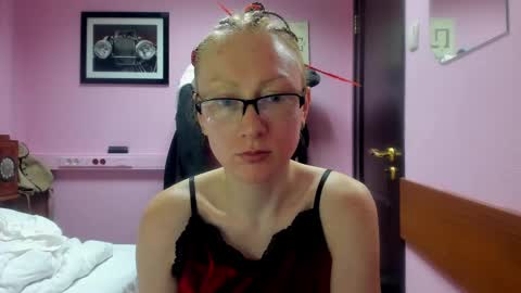 lucky_licky20 online show from 22, 2, 2025