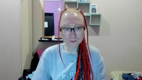 lucky_licky20 online show from 4, 3, 2025