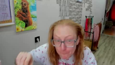 lucky_licky20 online show from 13, 4, 2026