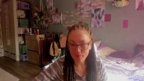 lucky_licky20 online show from 27, 5, 2026
