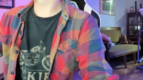 Snapshot of luckydrakex chatting on 4, 6, 2026 Lucky online show from 4, 6, 2026