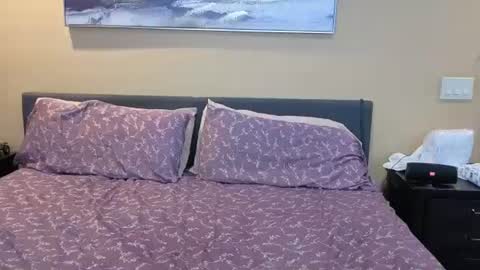 Snapshot of luckylee1992 chatting on 11, 10, 2025 luckylee1992 online show from 11, 10, 2025