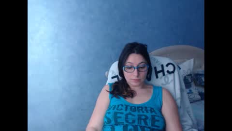 luckylinda23 online show from 25, 1, 2025