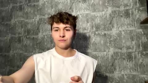 Snapshot of luckymenchik chatting on 27, 10, 2025 Ricky online show from 27, 10, 2025