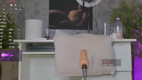 Alice online show from 11, 3, 2025