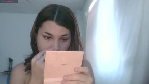 Lucrecia... new accout...OFS LU 21 online show from 18, 2, 2025