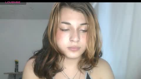 Lucrecia... new accout...OFS LU 21 online show from 21, 2, 2025