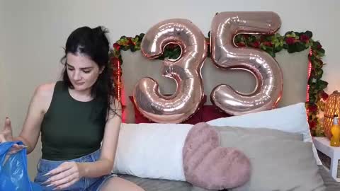 Lucy online show from 18, 2, 2025