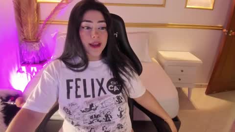 Snapshot of lucy266_ chatting on 30, 1, 2025 lucy online show from 30, 1, 2025