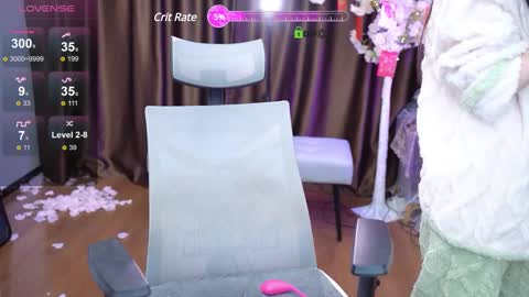 Lucy online show from 13, 2, 2025