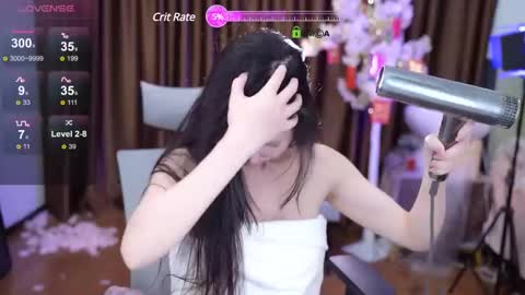 Lucy online show from 8, 3, 2025