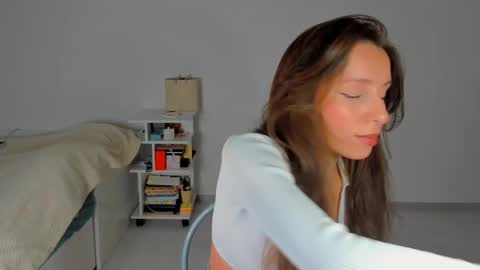 lucy__ray online show from 5, 2, 2026