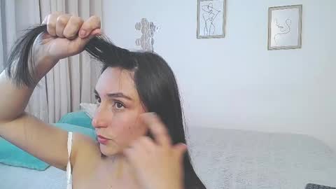 Lucia online show from 16, 4, 2026