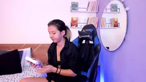 Snapshot of lucy_ferreiraa chatting on 14, 2, 2025 Your Lucy online show from 14, 2, 2025