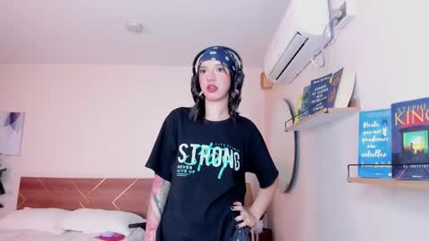 Snapshot of lucy_ferreiraa chatting on 25, 9, 2025 Your Lucy online show from 25, 9, 2025