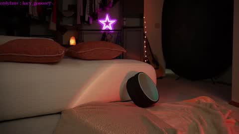 Lucy. online show from 13, 1, 2025