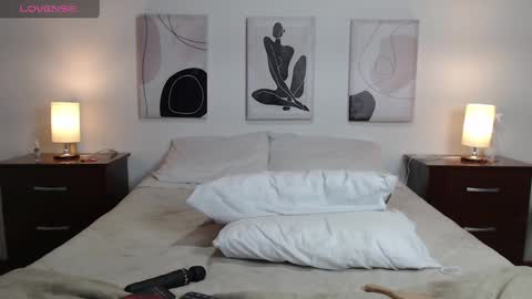 Luciana online show from 16, 2, 2025