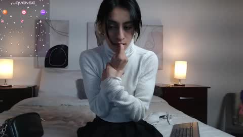 Luciana online show from 28, 2, 2025