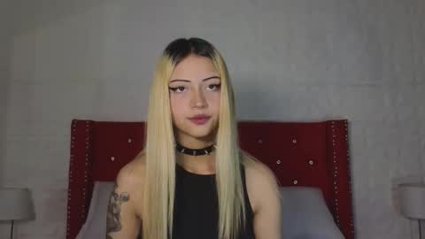 PINK online show from 5, 11, 2025