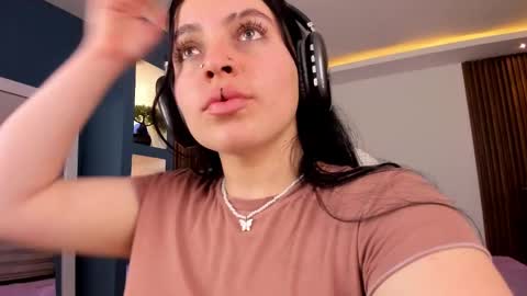 Snapshot of lucy_smith7 chatting on 18, 1, 2025 Sofia  online show from 18, 1, 2025