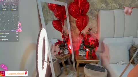 Lucyana Silva online show from 16, 2, 2025