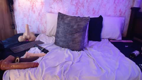 Lucyana Silva online show from 27, 9, 2025