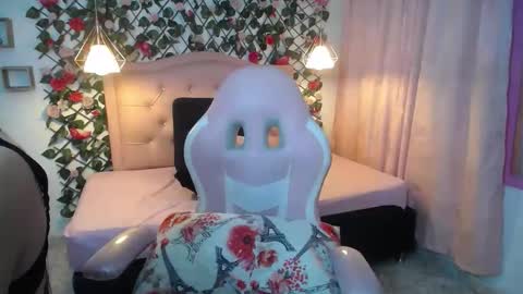 Lucy Cute online show from 28, 11, 2025