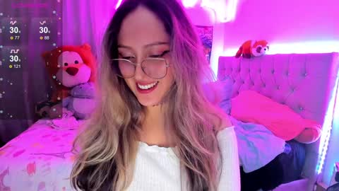 Snapshot of lucylane_ chatting on 12, 12, 2024 Lucy online show from 12, 12, 2024