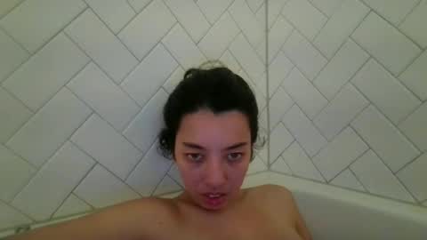 Snapshot of lucylitt25 chatting on 19, 6, 2026 lucylitt25 online show from 19, 6, 2026
