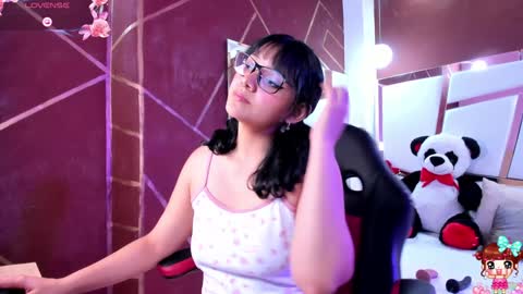 Snapshot of lucyluy chatting on 4, 12, 2024 Instagramlucyluy10 online show from 4, 12, 2024