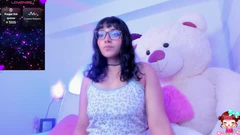 Snapshot of lucyluy chatting on 17, 1, 2025 Instagramlucyluy10 online show from 17, 1, 2025