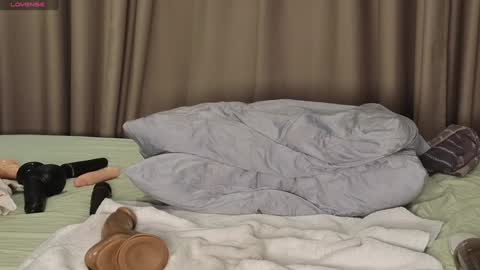 Love kinky Go here  online show from 5, 3, 2025