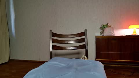 Lucy online show from 14, 3, 2026