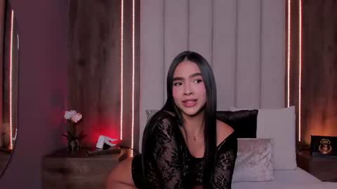Snapshot of lucysalvatore chatting on 18, 7, 2026 Lucy online show from 18, 7, 2026