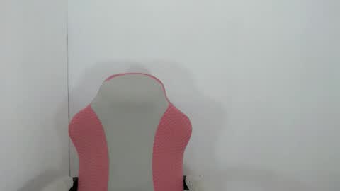 Snapshot of lucyseductive_ chatting on 3, 5, 2026 JIRVIE online show from 3, 5, 2026