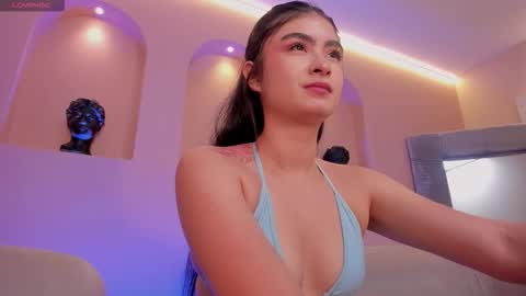 Snapshot of lucyweiss_ chatting on 16, 10, 2025 Lucy online show from 16, 10, 2025